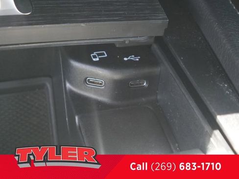 Used 2022 Mercedes-Benz GLE 350 4MATIC image 35