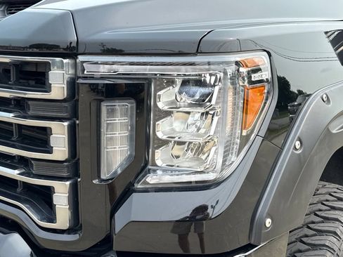 Used 2021 GMC Sierra 2500 AT4 w/ AT4 Preferred Package AWD/4WD image 24