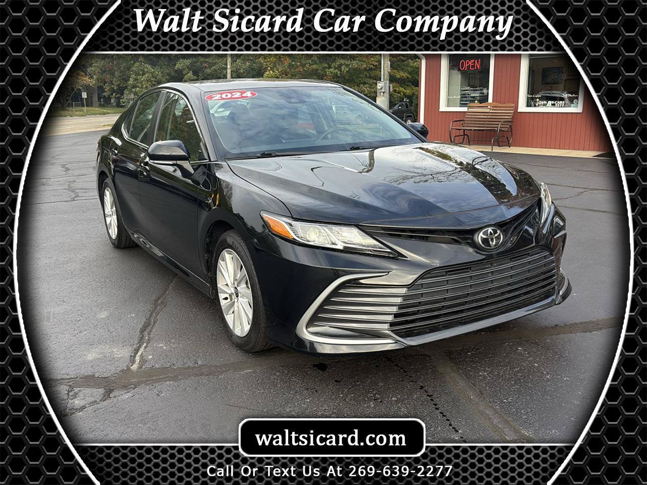 Used 2024 Toyota Camry LE FWD image 1