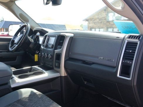 Used 2018 RAM 2500 Big Horn AWD/4WD image 32