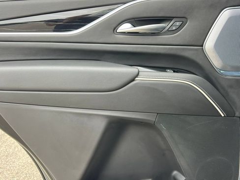 Used 2024 Cadillac Escalade Sport w/ LPO, ONYX Package AWD/4WD image 34
