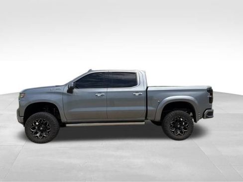 Used 2019 Chevrolet Silverado 1500 High Country w/ Technology Package AWD/4WD image 6