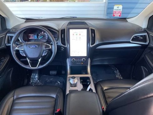 Used 2024 Ford Edge SEL AWD/4WD image 6