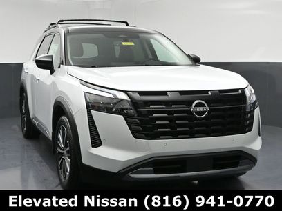 New 2026 Nissan Pathfinder Platinum