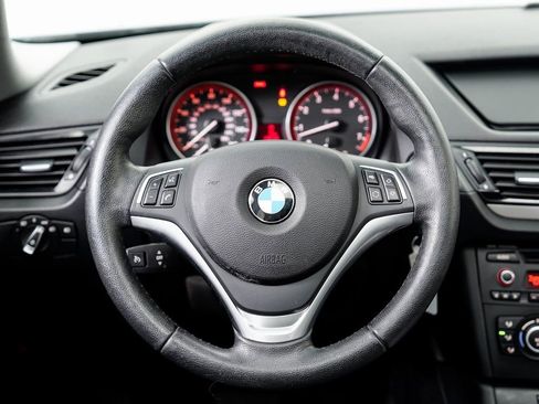 Used 2015 BMW X1 xDrive28i image 11