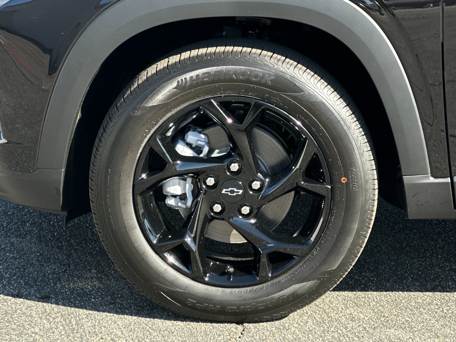 New 2026 Chevrolet Trax LT w/ Driver Confidence Package FWD image 26