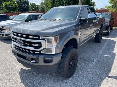 Used 2022 Ford F350 Platinum AWD/4WD image 2