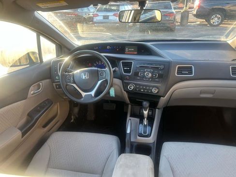 Used 2014 Honda Civic LX image 7