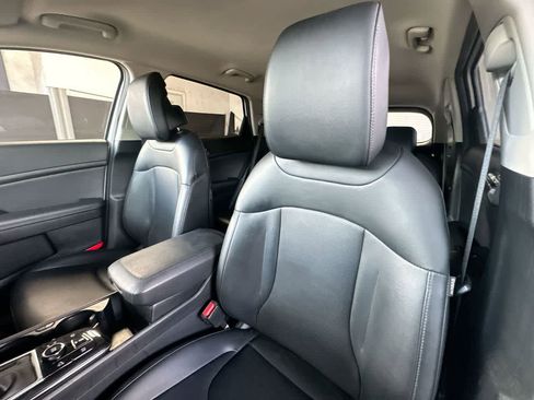 Used 2023 Kia Sportage EX FWD image 14
