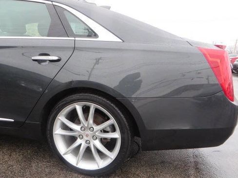 Used 2015 Cadillac XTS Premium image 29