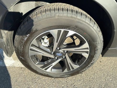 Certified 2025 Subaru Crosstrek 2.0i Premium w/ Convenience Package #2 image 11