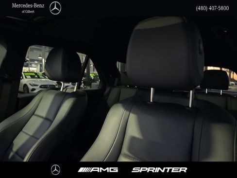 Used 2022 Mercedes-Benz GLE 350 w/ Premium Package image 17