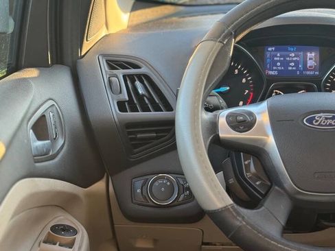 Used 2013 Ford Escape SE image 12