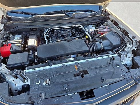 New 2026 Chevrolet Colorado Trail Boss w/ Off-Road Front Bumper Package image 10