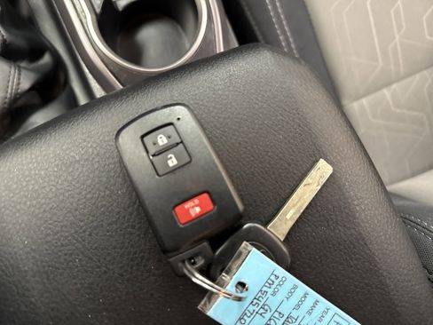 Used 2023 Toyota Tacoma TRD Sport image 42