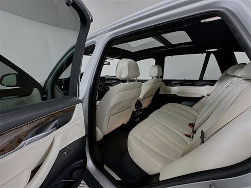 Used 2018 BMW X5 sDrive35i image 17