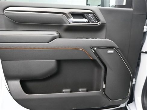 New 2026 GMC Sierra 2500 AT4 w/ AT4 Premium Plus Package image 14