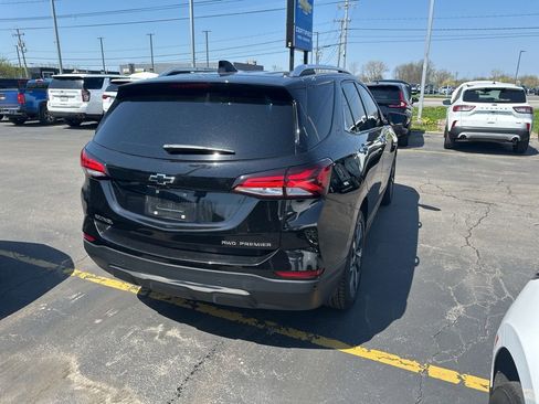Used 2022 Chevrolet Equinox Premier AWD/4WD image 2