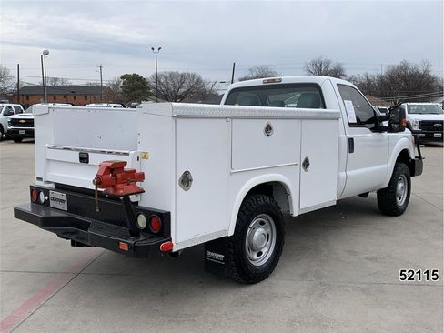 Used 2015 Ford F250 XL w/ Power Equipment Group image 2