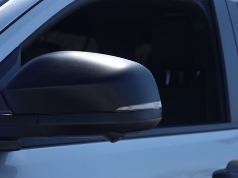 Used 2025 Toyota 4Runner TRD Off-Road Premium image 17