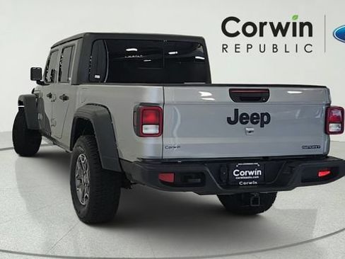 Used 2020 Jeep Gladiator Sport w/ Quick Order Package 24S AWD/4WD image 4