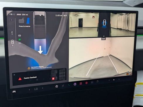 Used 2024 Tesla Cybertruck AWD Crew Cab image 15