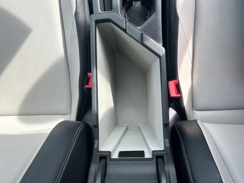 Used 2019 Volkswagen Jetta R-Line image 32