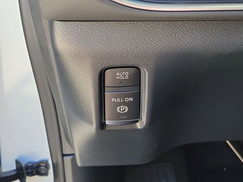 New 2026 Nissan Armada SV image 30