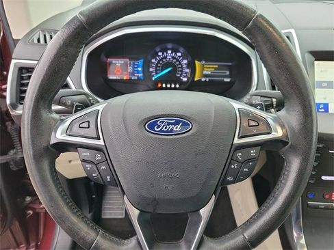 Used 2019 Ford Edge Titanium w/ Equipment Group 301A image 20