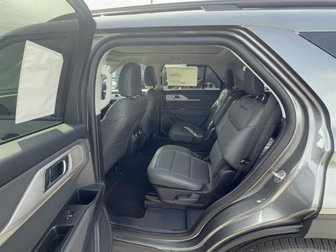 New 2026 Ford Explorer Active image 21