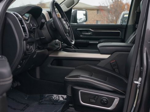 Used 2022 RAM 1500 Laramie image 13