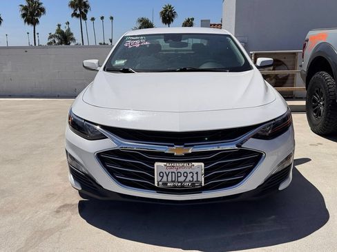 Used 2023 Chevrolet Malibu LT FWD image 2