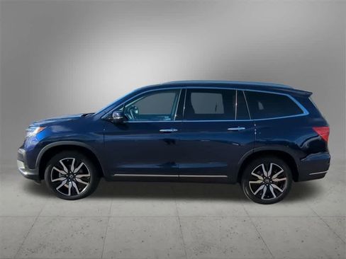 Used 2020 Honda Pilot Touring image 3