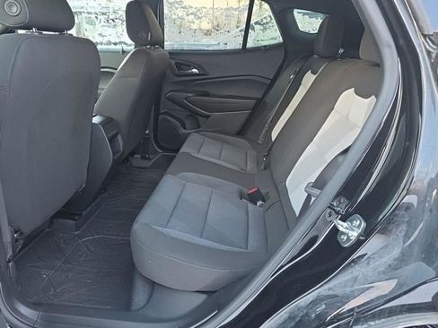 Used 2024 Chevrolet Trax RS w/ Driver Confidence Package image 17