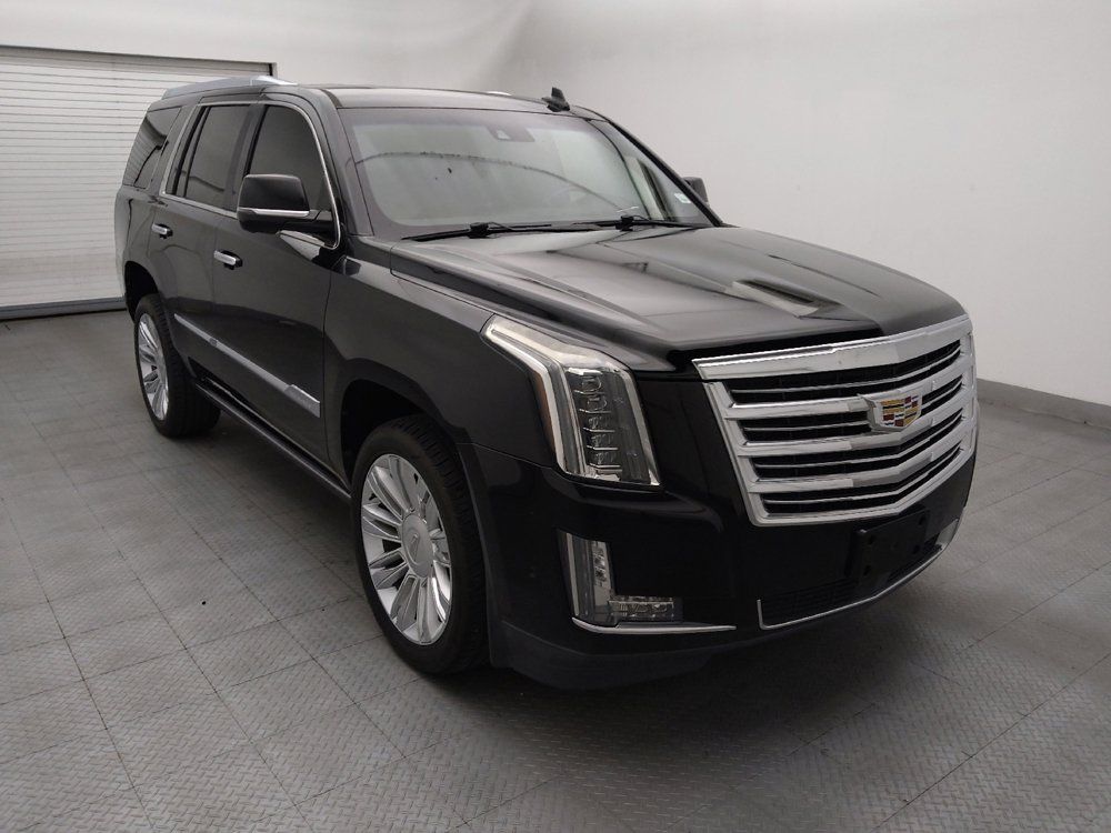 Used 2018 Cadillac Escalade Platinum RWD image 13
