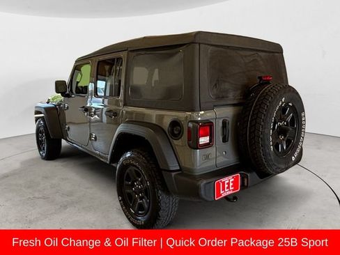 Used 2023 Jeep Wrangler Unlimited Sport AWD/4WD image 3