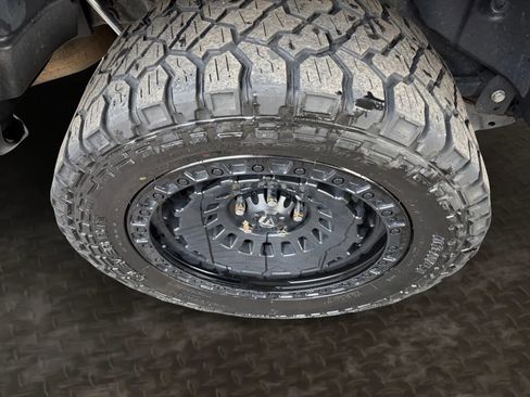 Used 2019 Jeep Wrangler Unlimited Sport S image 35