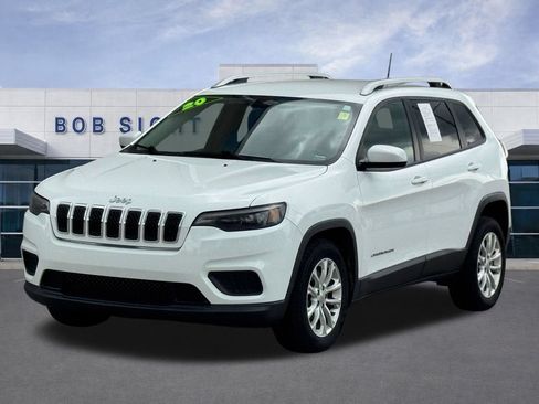 Used 2020 Jeep Cherokee Latitude FWD image 35