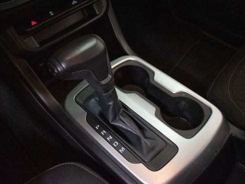 Used 2016 Chevrolet Colorado LT w/ LT Convenience Package AWD/4WD image 18