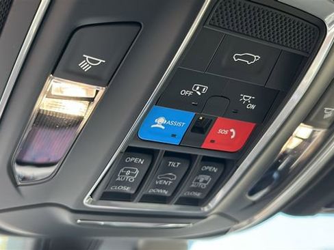 New 2026 Jeep Grand Cherokee L Limited AWD/4WD image 21