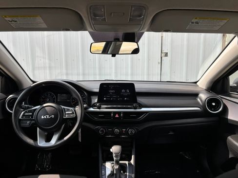 Used 2024 Kia Forte LXS FWD image 17