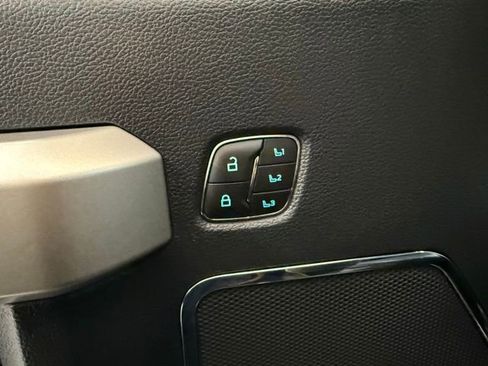 Used 2022 Ford F350 Lariat w/ Lariat Value Package image 18