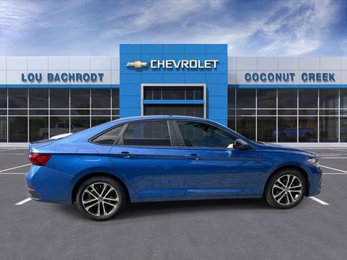 Used 2024 Volkswagen Jetta Sport FWD image 9