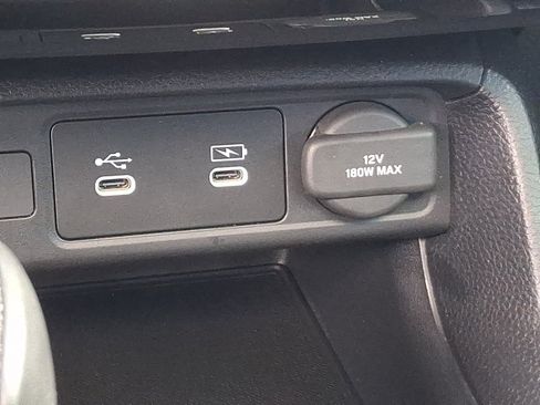 Used 2025 Honda Civic Sport image 26