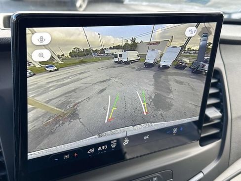 New 2026 Ford Transit 250 148 Medium Roof w/ Load Area Protection Package RWD image 10