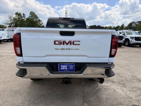 New 2026 GMC Sierra 2500 Pro w/ 1SA Pro Safety Plus Package AWD/4WD image 4