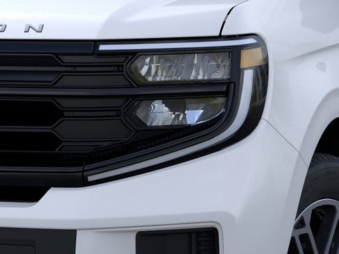 New 2026 Ford Expedition Active AWD/4WD image 18