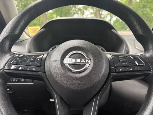 Used 2025 Nissan Sentra S FWD image 25