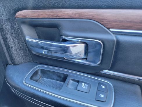 Used 2017 RAM 3500 Laramie image 30