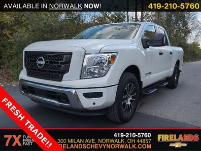 Used 2024 Nissan Titan SV w/ SV Convenience Package